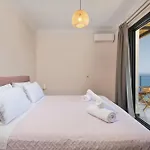 Irida Sunset Villa Pentátion