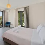 Irida Sunset Villa *