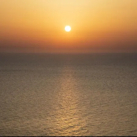 Irida Sunset Villa