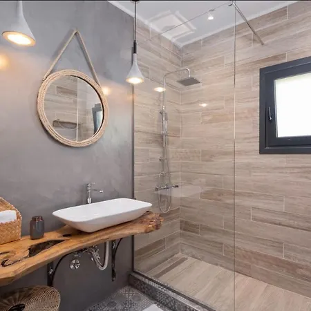 Irida Sunset فيلة Pentátion