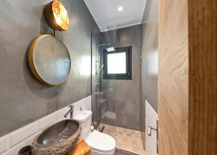 Irida Sunset ヴィラ *