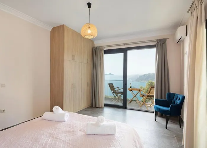 Irida Sunset Pentátion