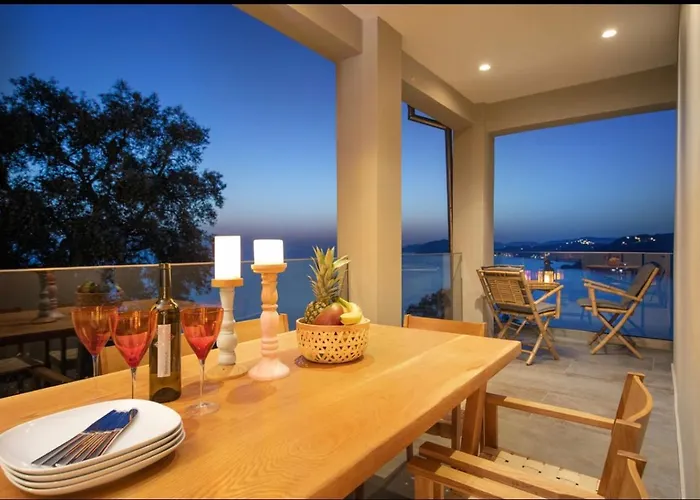 Irida Sunset 别墅 *