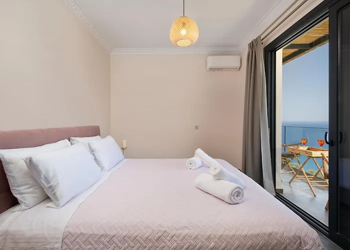 Irida Sunset Villa Pendátio